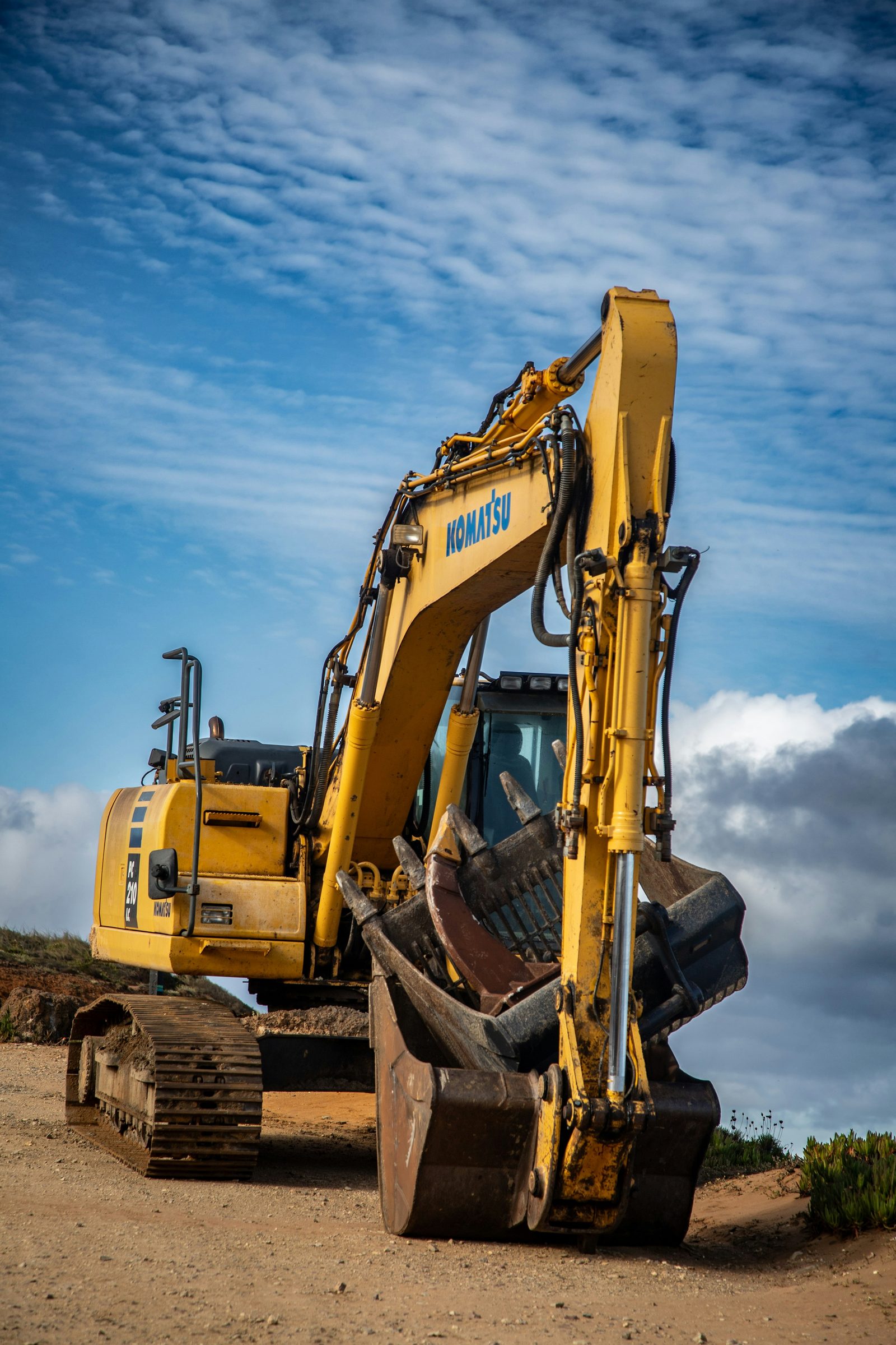 Экскаватор Komatsu