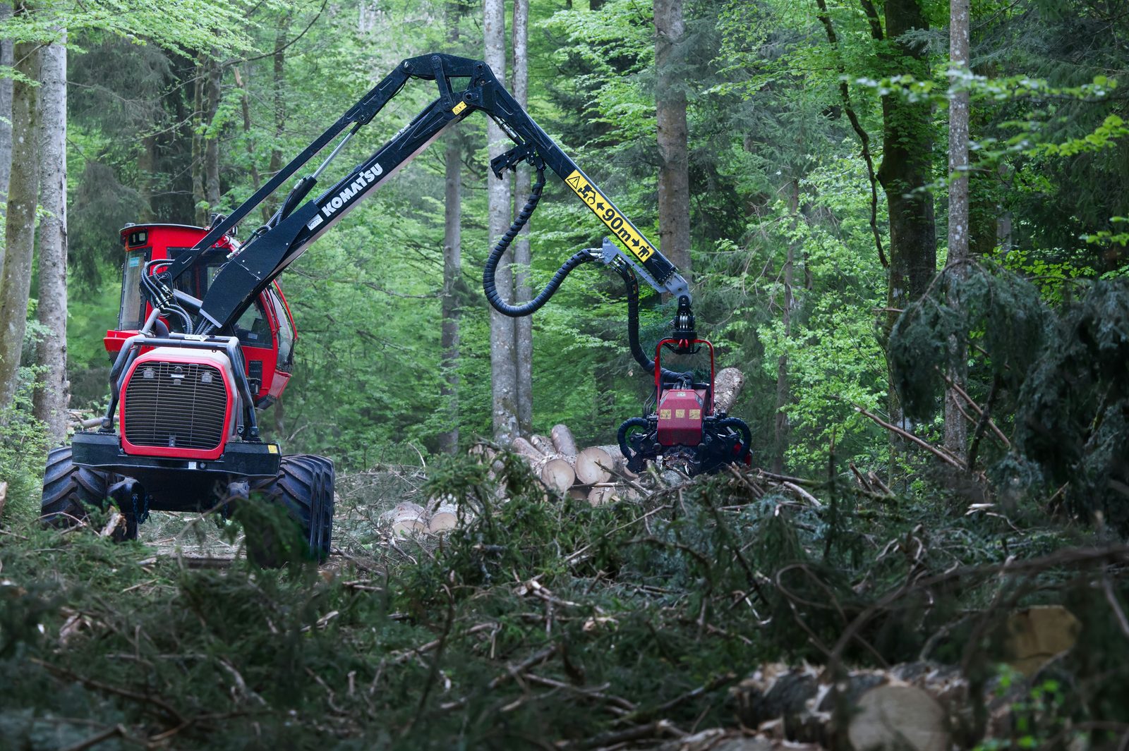 Харвестер Komatsu